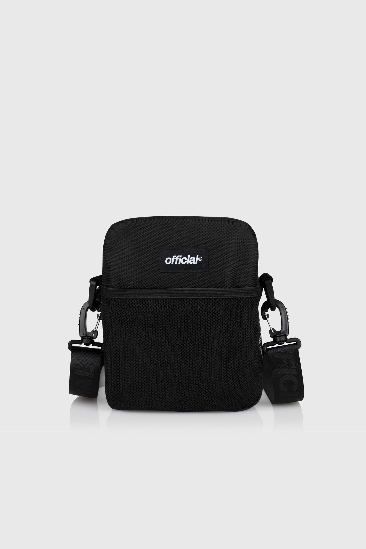 UV-C Light Emitting Shoulder Bag