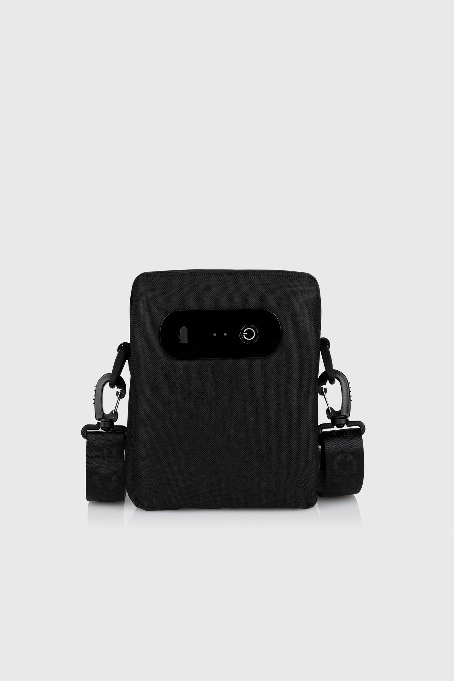 UV-C Light Emitting Shoulder Bag